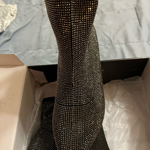 NIB 🪩 Black Rhinestone Ankle Boots - Picture 3 of 5